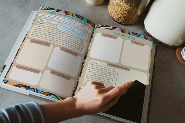 The Complete Guided Devotional (Digital Edition) -A Christian Prayer & Reflection Journal